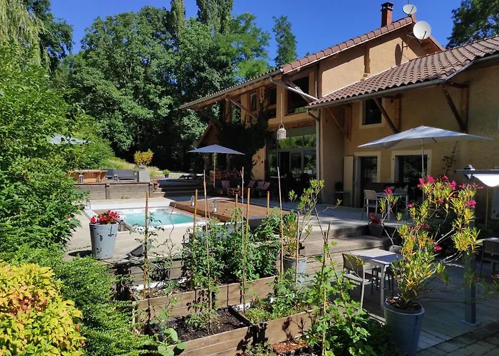 Lili Paradis Bed & Breakfast