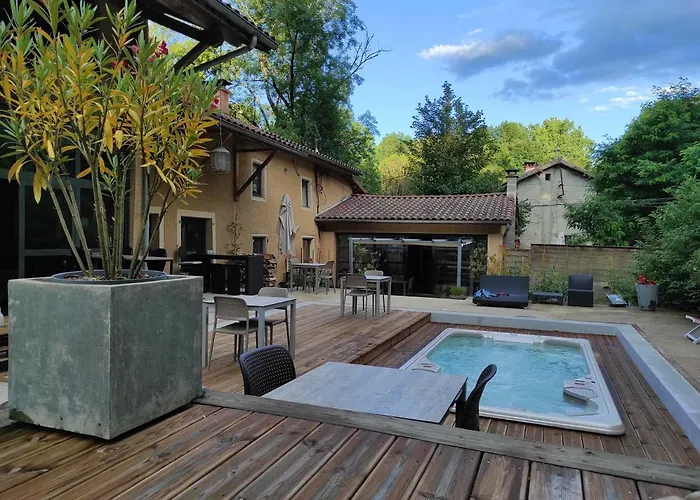 Lili Paradis Bed & Breakfast Saint-Savin (Isere)