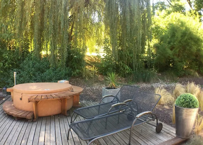 Lili Paradis Bed & Breakfast