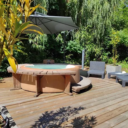 Lili Paradis Saint-Savin (Isere)